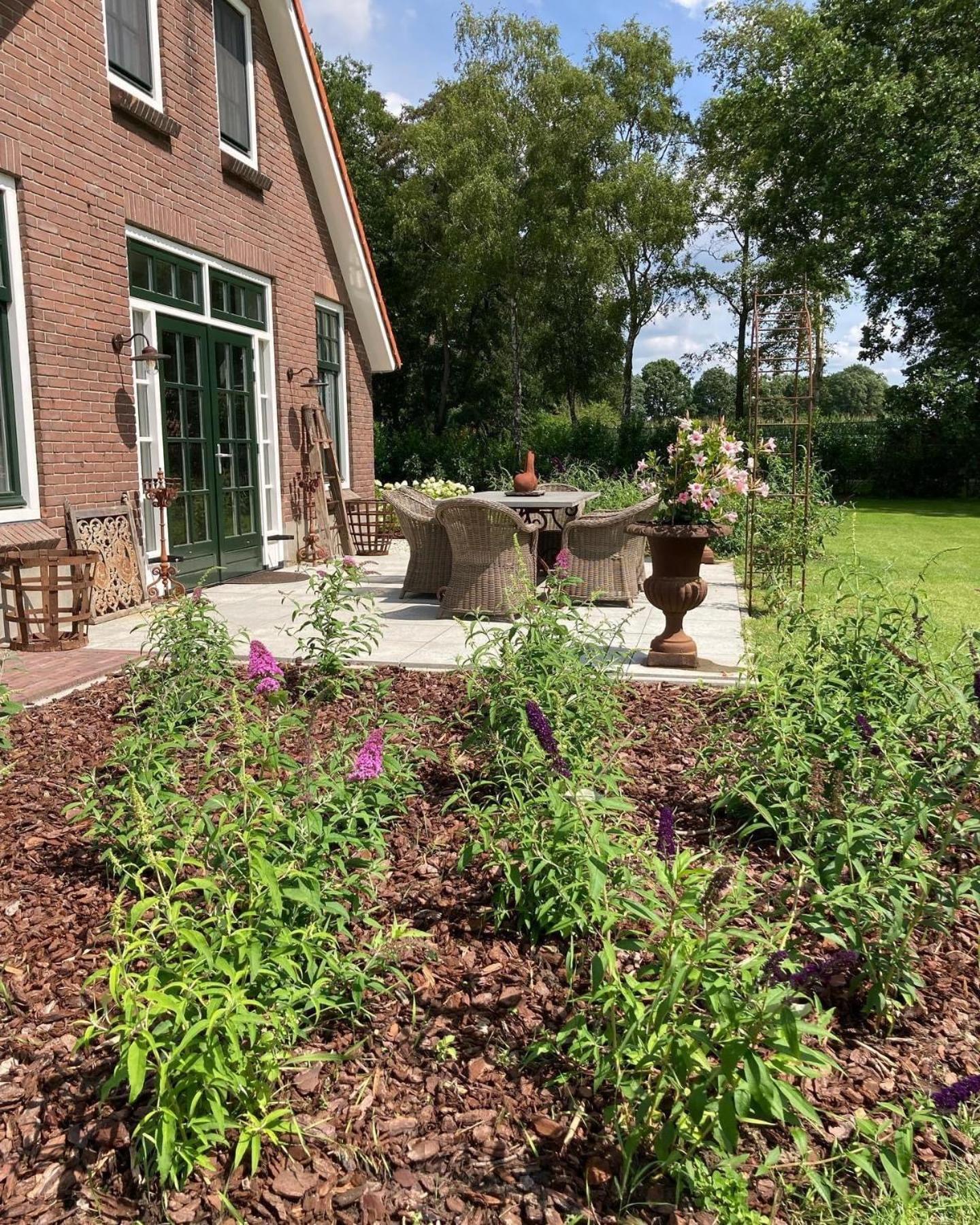 Bed & Breakfast Hoeve Happiness - Ontbijt Inbegrepen - Wellness Aanwezig Voorthuizen Exterior photo