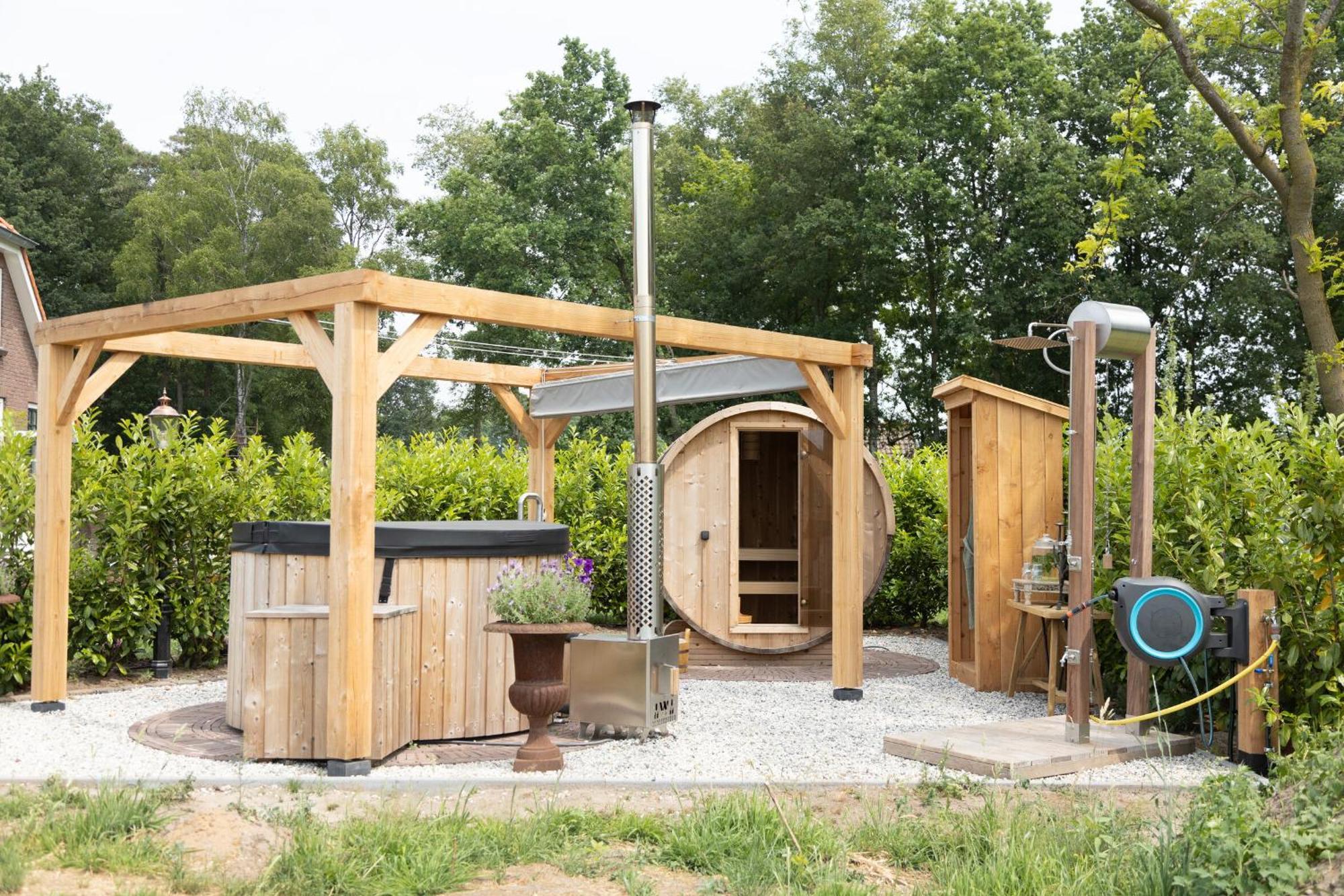 Bed & Breakfast Hoeve Happiness - Ontbijt Inbegrepen - Wellness Aanwezig Voorthuizen Exterior photo